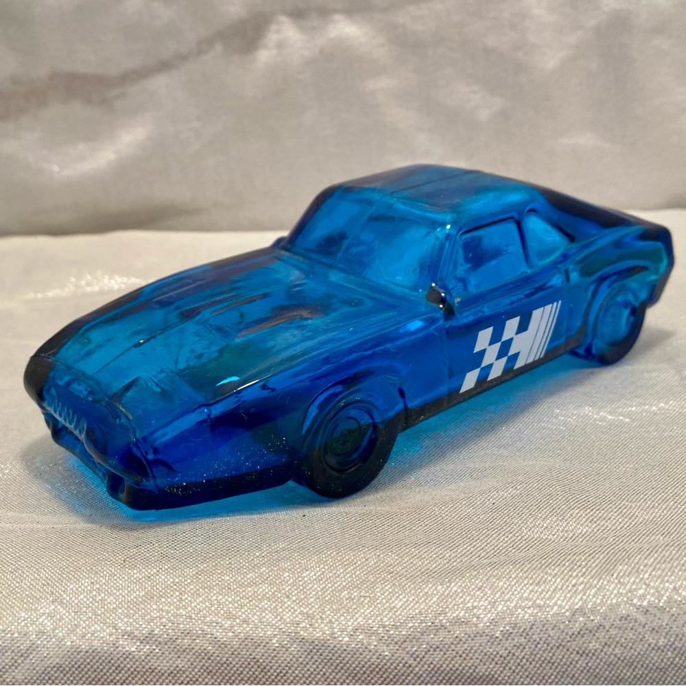 Vintage Avon NASCAR stock car racer 1969. Dodge Daytona decanter
